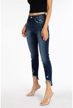 Load image into Gallery viewer, Kancan distressed Jeans